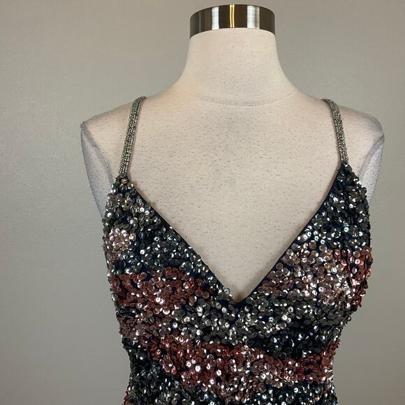 Aidan Mattox Sequined Backless Mini Sheath Cocktail Dress Blue Multi Size 10 - Picture 5 of 12